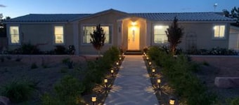 Stump Springs Retreat - 3BR-2BA - Mini Golf - Near Death Valley