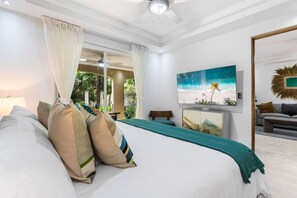 2 bedrooms, desk, iron/ironing board, WiFi