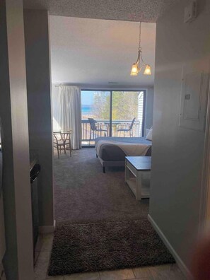 Iron/ironing board, travel crib, WiFi, bed sheets