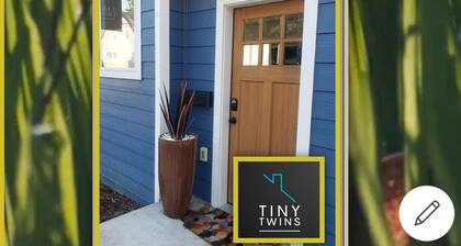 Downtown Stay at the Blue Tiny Twin