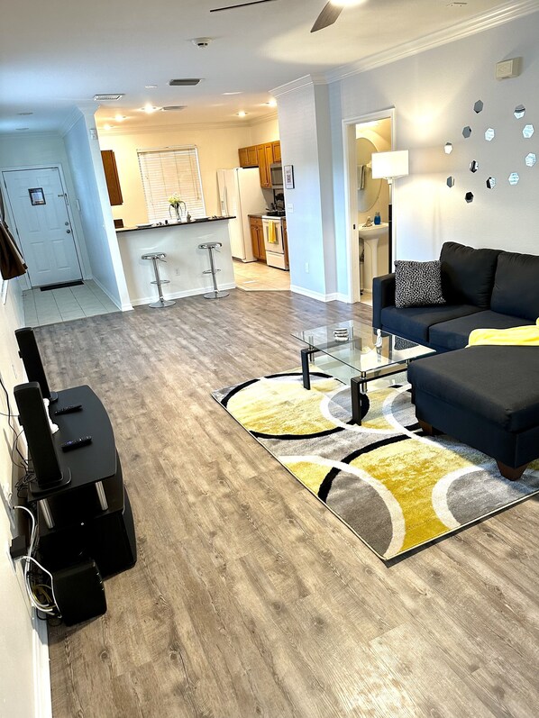 2 chambres, fer et planche à repasser, Wi-Fi gratuit