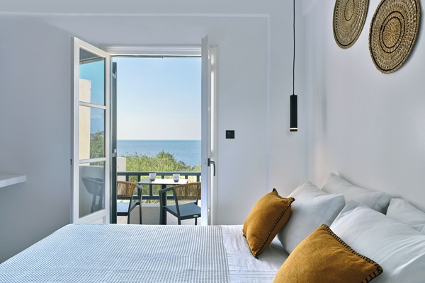 Deluxe Triple Room | Terrace/patio