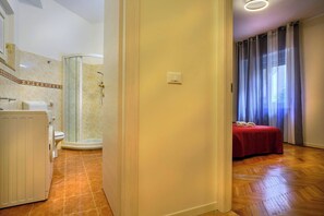 Hair dryer, bidet, towels, soap - Suite Mery (Verona)