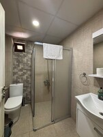 Double or Twin Room | Bathroom | Shower, hair dryer, towels, soap