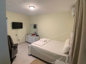 3 室のベッドルーム、ベッドシーツ
