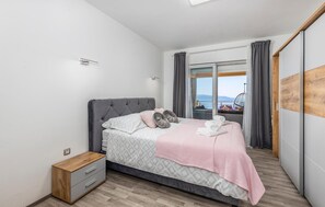 3 soverom, wi-fi (inkludert) og sengetøy