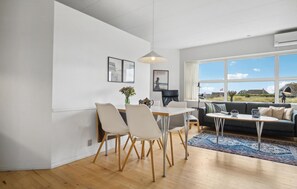Dining - Cozy apartment in Fanø with WiFi (Fanø)