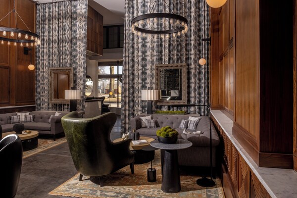 The Louis Hotel - Arkansas