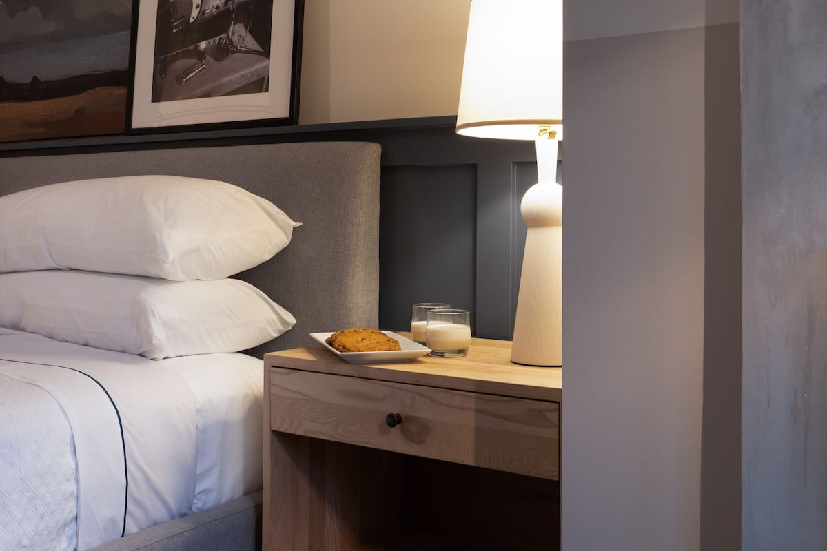 1 slaapkamer, luxe beddengoed, donzen dekbedden, pillowtop-bedden