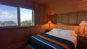 3 habitaciones, escritorio, tabla de planchar con plancha y wifi gratis 