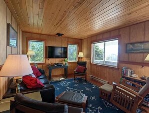 Smart TV, books, offices