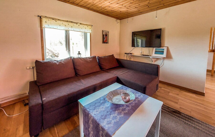 Awesome Home In Eldsberga With Kitchen - Halmstad