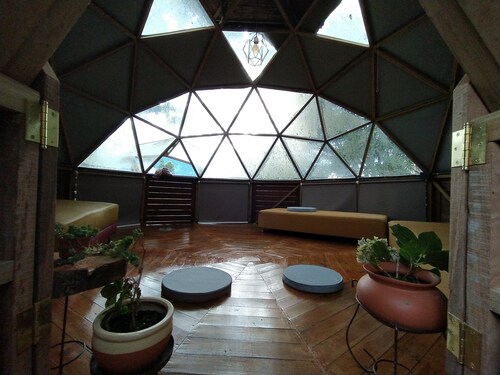 Domo Lodge, Disfruta Habitando Espacios Naturales