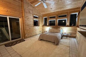 4 bedrooms, WiFi, bed sheets