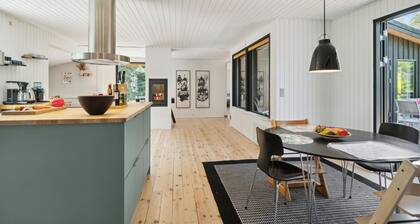 Belle maison de 4 chambres Ă Grenaa