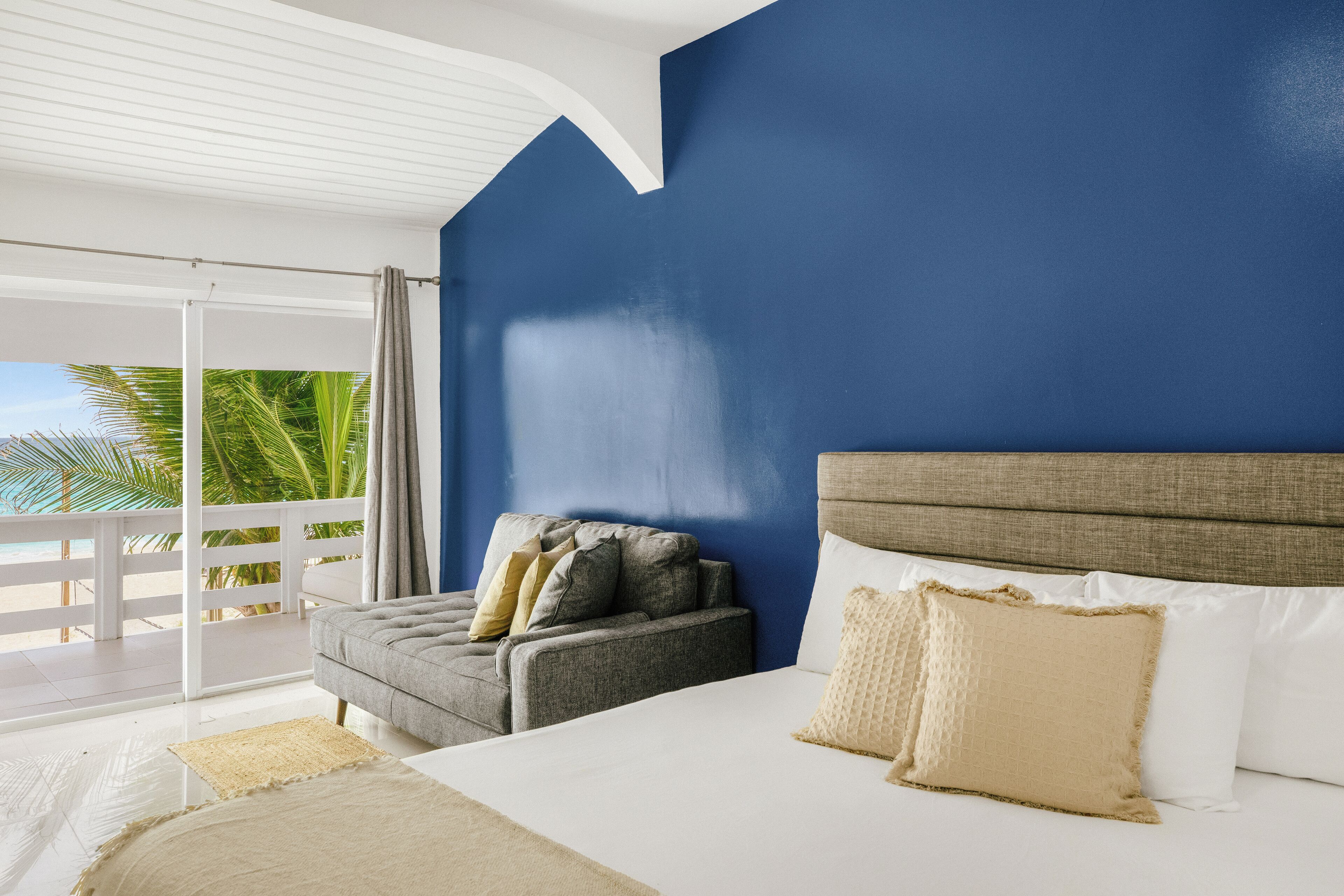 superior studio | living area | flat-screen tv