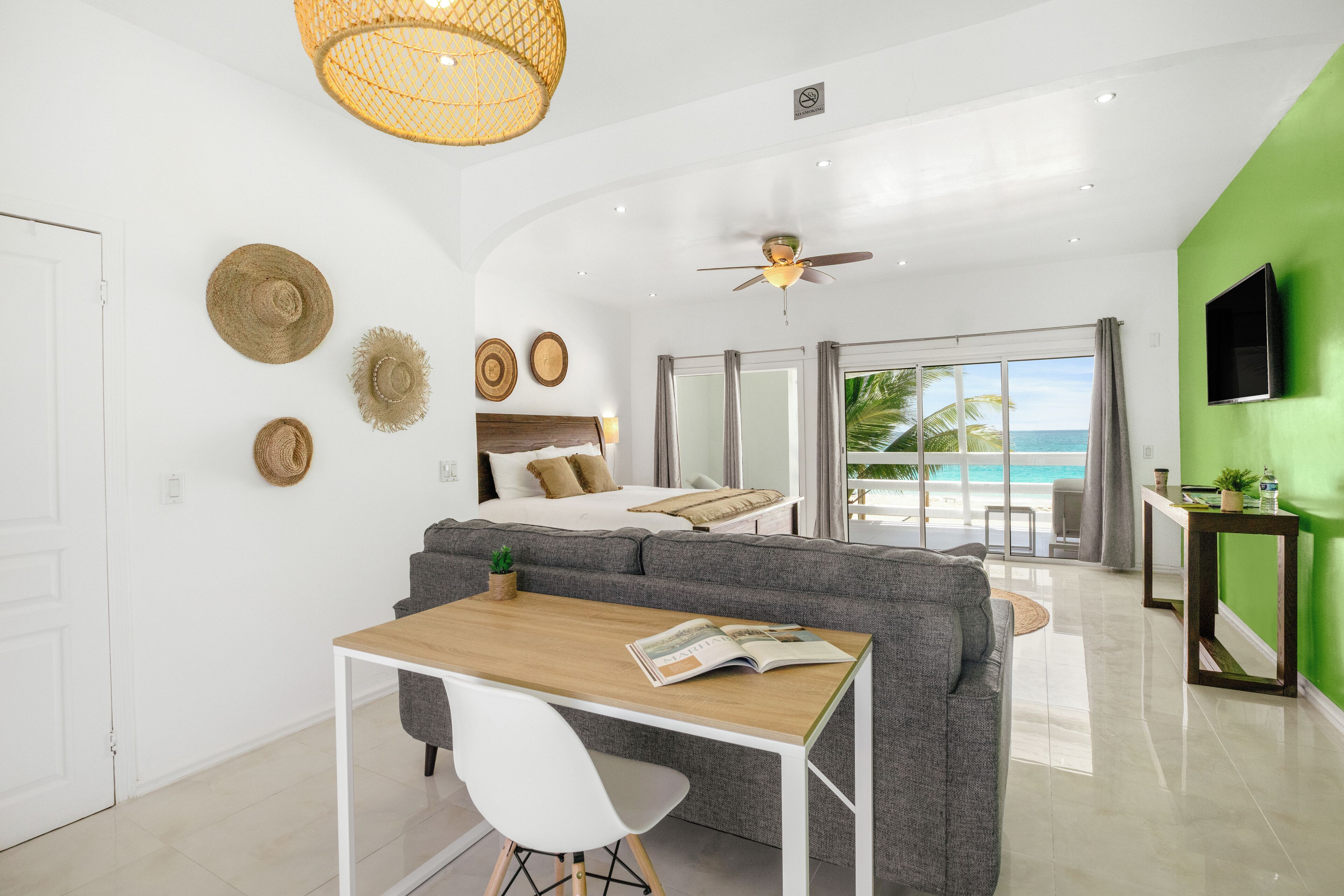 superior studio | 2 bedrooms, in-room safe, individually decorated, individually furnished