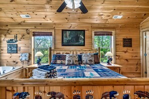 2 bedrooms, iron/ironing board, free WiFi, bed sheets - Family Retreat - HotTub! Theater! FirePit! Wifi! Grill! Jacuzzi in both bedrooms (Pigeon Forge)