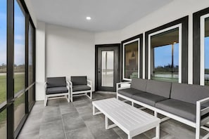 Property grounds - The Mother of Pearl- 26 Val (Laguna Vista)
