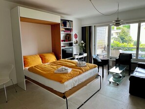 1 chambre, bureau, lit parapluie, Wi-Fi gratuit