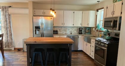 Beautiful Downeast Maine Family Lakeside Rental!