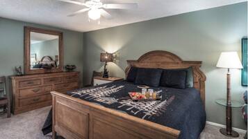 3 makuuhuonetta, silitysrauta/-lauta, Wi-Fi, vuodevaatteet