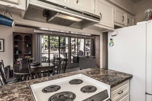 Interior - Wildwood Retreat - Spacious, Priv hot tub, Huge yard, Wrap Around Deck (Ruidoso)