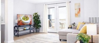 Delightful 1 bedroom, walk out balcony.  Near four major hospitals & WPAFB