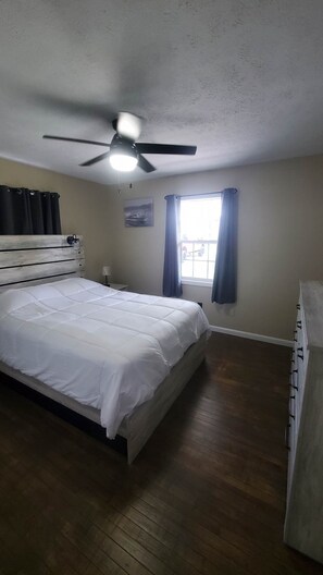 2 habitaciones, wifi gratis y ropa de cama