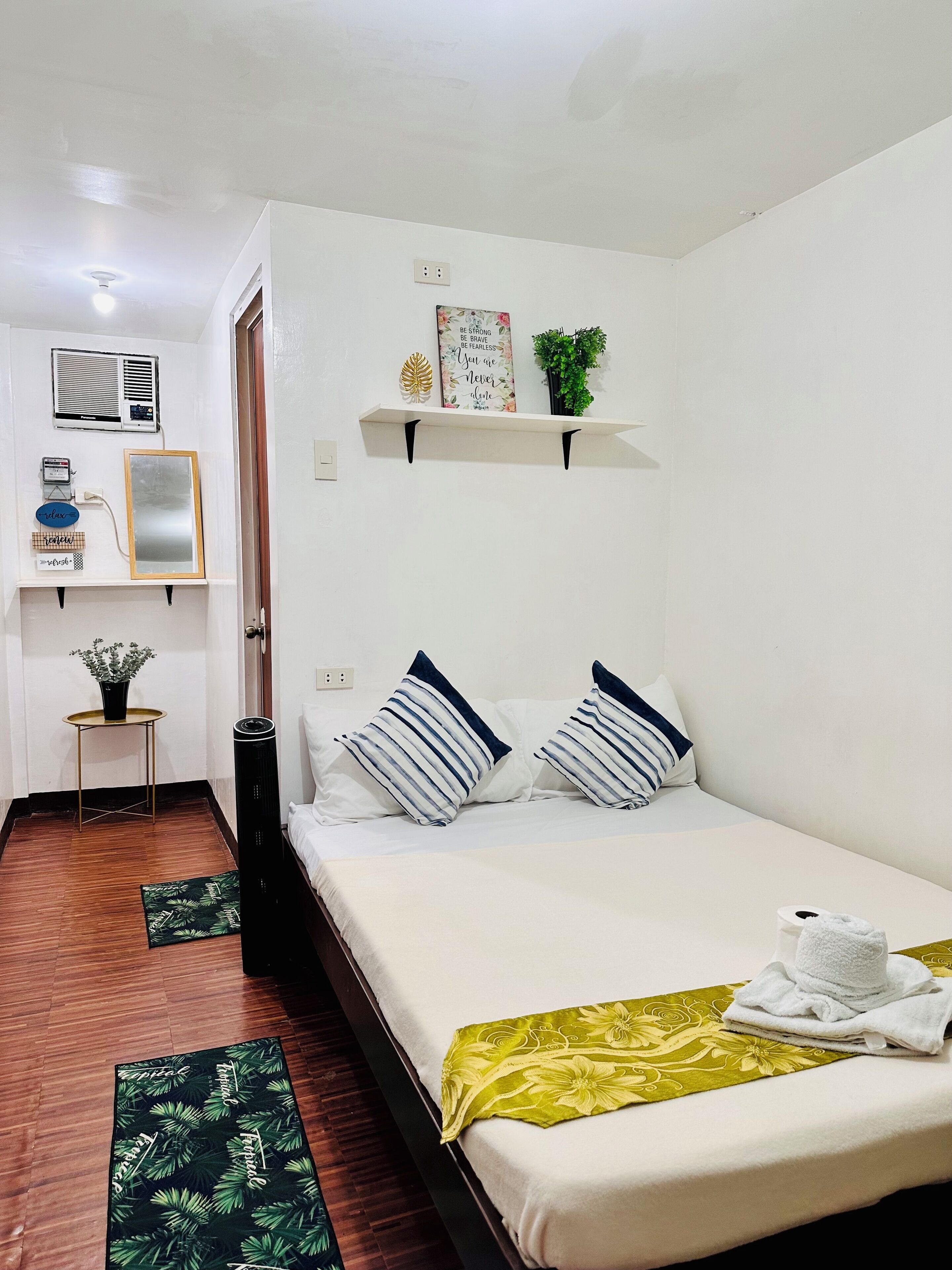 Foto - Amancio's Balai - Near the Airport, City Center!