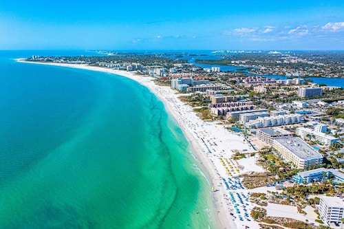Ocean Views in Our House at the Beach, Full Gulf Views from Balcony, Heated Pools!