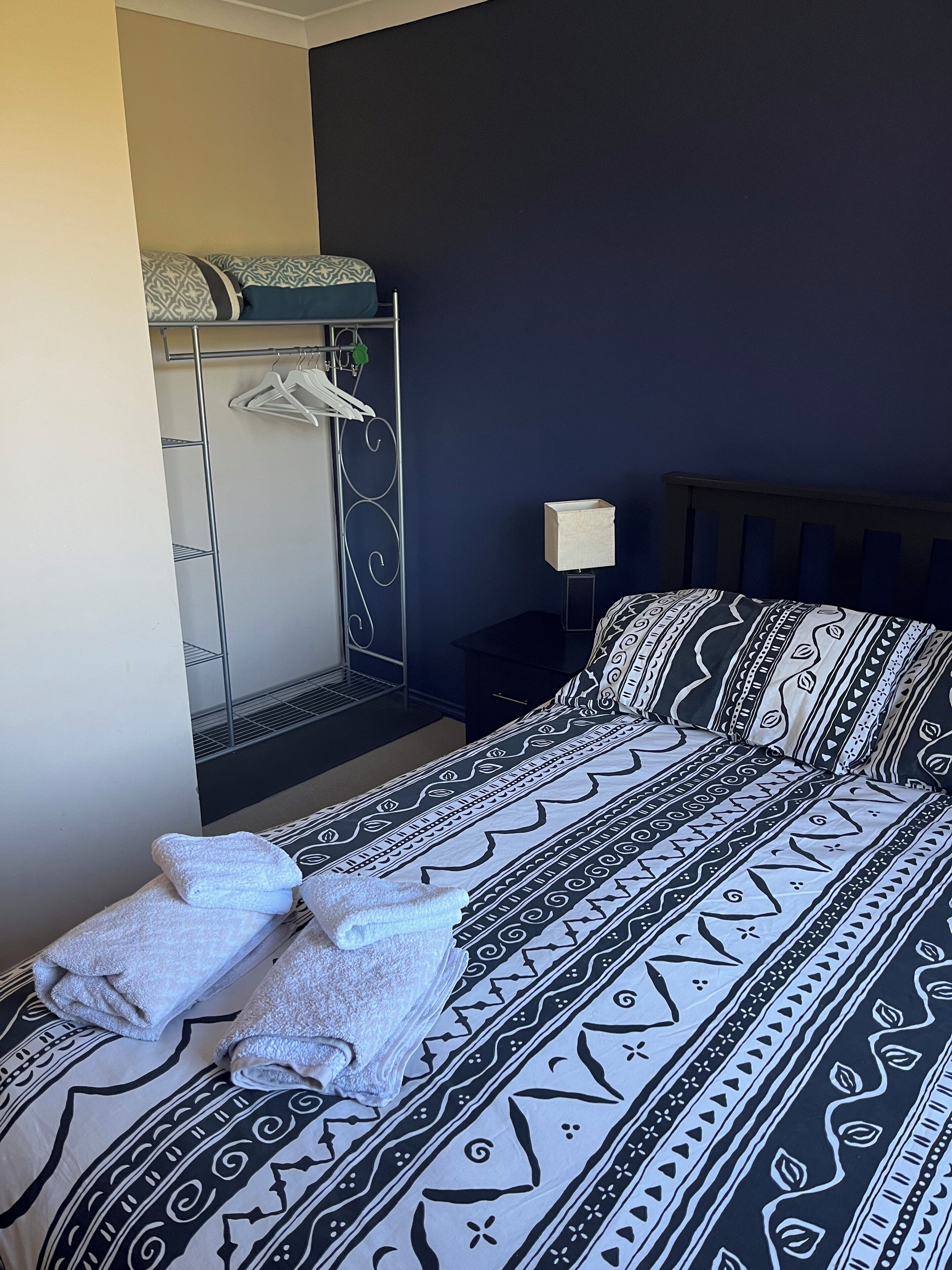 3 habitaciones y ropa de cama 