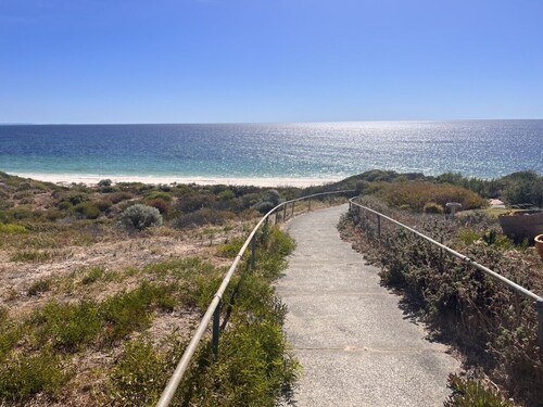 
The ideal spot to relax. Walk to pristine beaches, be surrounded by nature.
