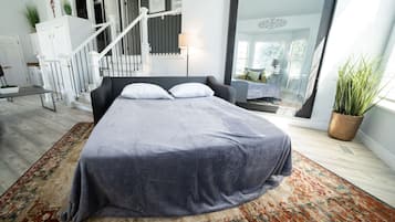 5 chambres, fer et planche à repasser, Wi-Fi, draps fournis
