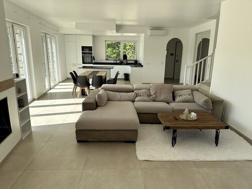 Villa Paradis - Cannes - Piscine, jardin fleuri, jacuzzi