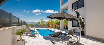 Larka Luxury Apartments
