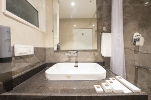 Bathroom - Myspace Kadison  (Davanagere)