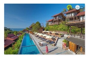 Pool - Alama Sea Village Resort (5)