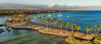 Waikoloa Beach 2bdrm/2ba remodeled condo close to the beach.