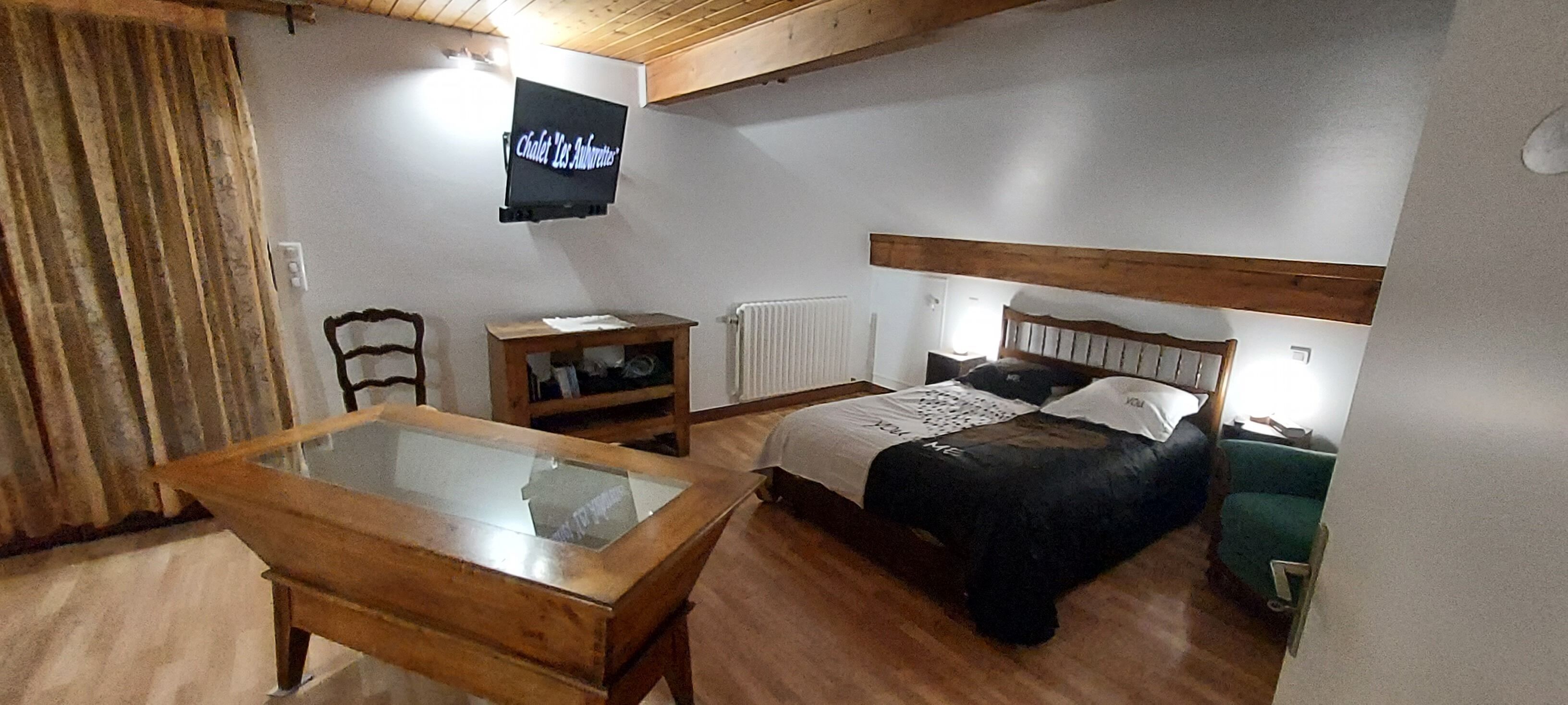 3 chambres, bureau, fer et planche à repasser, Wi-Fi gratuit