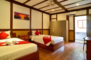 1 bedroom, WiFi - Authentic Khmer house with Garden View (Krong Siem Reap)