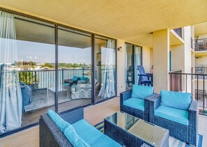 Terrace/patio - Orange Beach 2BR • Sleeps 8 • Pool • Boat Access (Orange Beach)