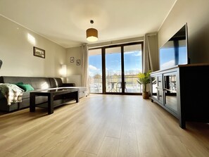 Comfort Apartment | 1 bedroom, individually decorated, individually furnished - Apartamenty Garnizon by Q4Apartments (Gdansk)