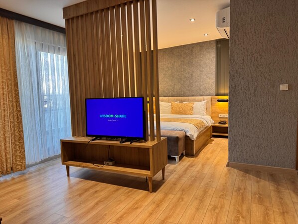 Deluxe-Zimmer, 1 Queen-Bett, Nichtraucher, Stadtblick