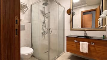 Dusche, Regendusche, Designer-Toilettenartikel, Haartrockner