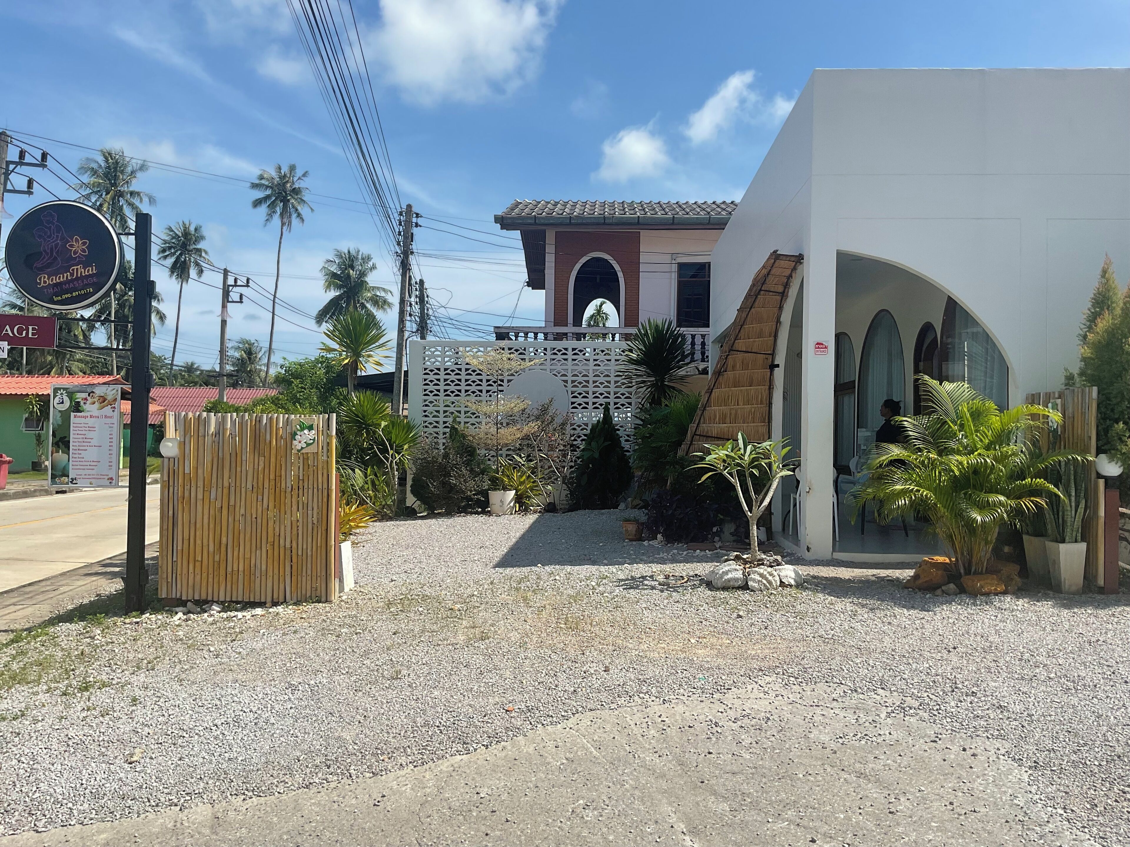 深层组织按摩、泰式按摩、按摩服务