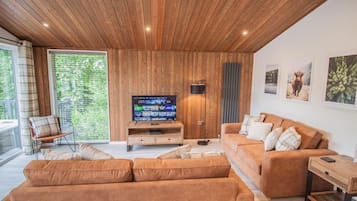 Smart TV, video games