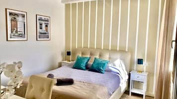 Classic Room, 1 Queen Bed | Minibar, desk, soundproofing, iron/ironing board