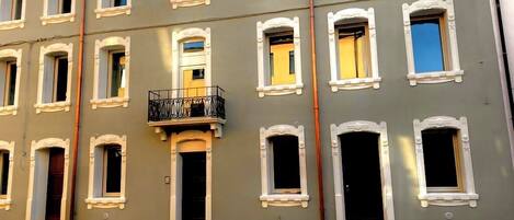 Voorkant van accommodatie