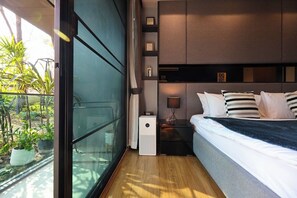 1 室のベッドルーム、デスク、アイロン / アイロン台、WiFi (無料)